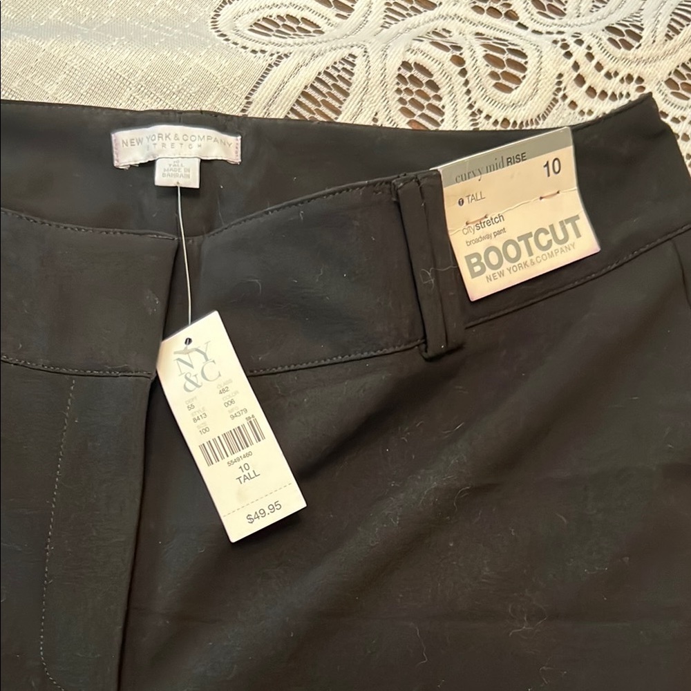 🚨New York & Company Black Curvy Mid Rise Tall City Stretch Bootcut Pants NWT🚨 - Picture 6 of 7